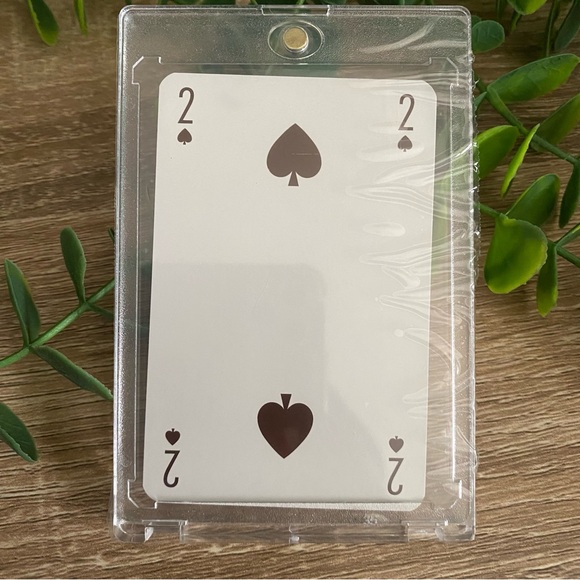 Louis Vuitton - Playing Card 2♠️ YELLOW - Picture 2 of 3